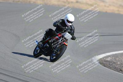 media/Feb-05-2023-Classic Track Day (Sun) [[c35aca4a42]]/Group 2/session 1 turn 9/